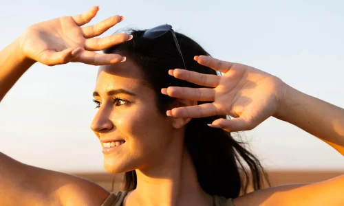 como prevenir manchas na pele feminina